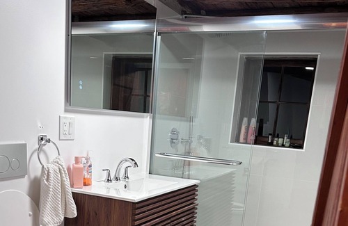 Greenwood Lake Cabin | Waterfront Log home