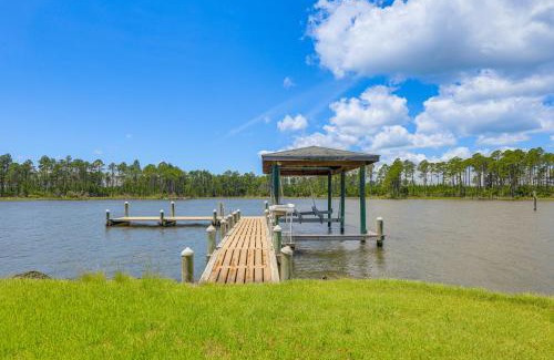 Merritt House | Waterfront Merritt Home with Boat Dock and Deck!