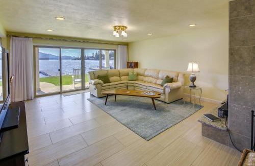 Newport House | Waterfront Newport Home with Private Boat Dock!