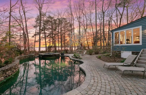 Valley Lee House | Waterfront Paradise with Pool & Hot Tub plus 4 King Beds & 4 Full baths