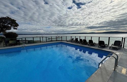 North Oyster Condo | Waterfront studio with stunning patio views!