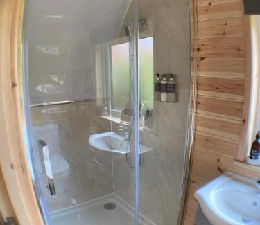 Breakish Apartment | Waterloo Sunset