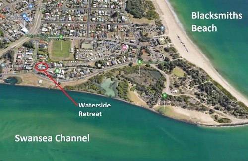 Blacksmiths House | Waterside Retreat at Blacksmiths Beach - Swansea Channel
