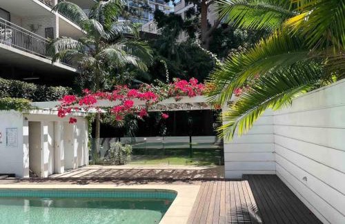 Elizabeth Bay Apartment | Waterview Sunny Oasis 2BR with harbour views and pool