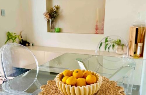 Elizabeth Bay Apartment | Waterview Sunny Oasis 2BR with harbour views and pool