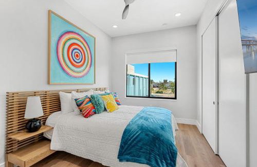 Cocoa Beach Villa | Wave Haven - 4 Luxury Units - 10BR 12BA Total - Sleeps 6 or 8 Per Unit - Hot Tub - Across from Beach - Rocket and Beach Views