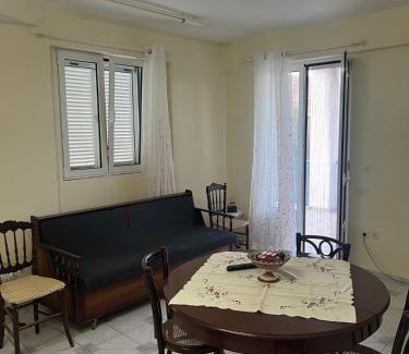 Ormos Korthiou Apartment | Waves and Wonders Apartment