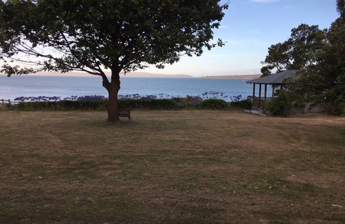 Middleton House | Wavestation Farmhouse, Southern Tasmania. Views to Bruny Island