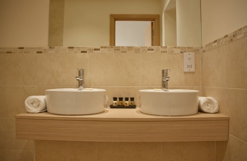 Abbess Roding Hotel | Weald of Kent