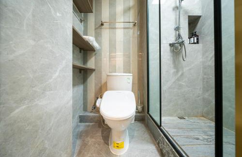 Lujiazui Hotel | Weekend Aparthotel West Lujiazui Shanghai