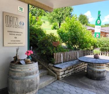 Welten Apartment | Wein & Wohnen MATZL - Ferienwohnung