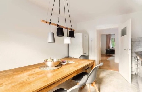 Sued Apartment | Weinberg Apartment | Gemütlich, zentral + parken