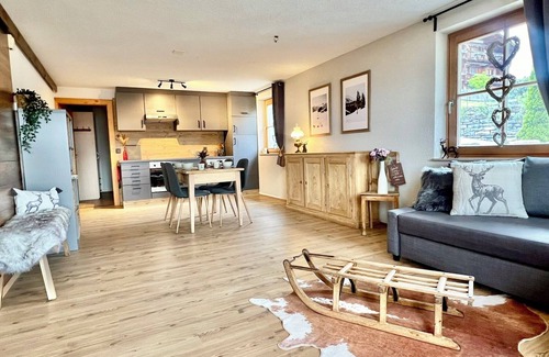 Goldiwil Apartment | Welcome to Chalet Lake & Mountain View