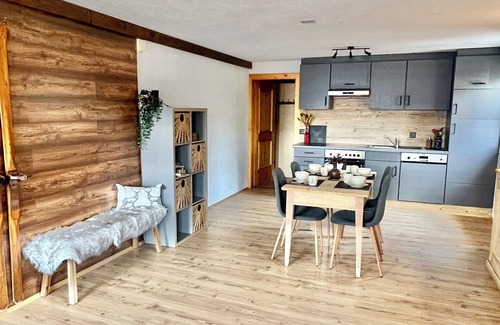 Goldiwil Apartment | Welcome to Chalet Lake & Mountain View