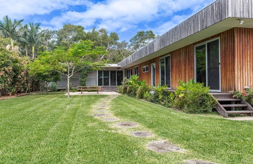 Ocean Shores House | Welcome To Paperbark