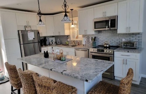 Lake Ariel House | Welcome to Serenity Woods