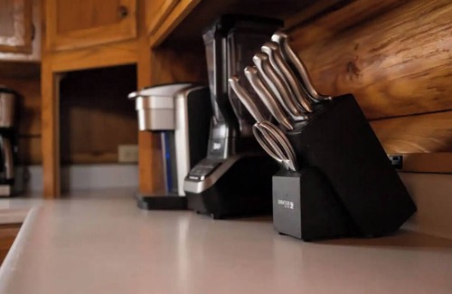 Deerwood Cabin | Welcome to the Log Cabin.