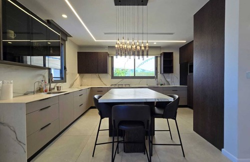 Mateh Yehuda House | Welcome to «The Oasis» by MPJ Vacation Rentals Ltd