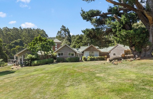 Tanybryn House | Welcome to The Otways Rainforest Retreat. Your Luxurious Escape in Nature