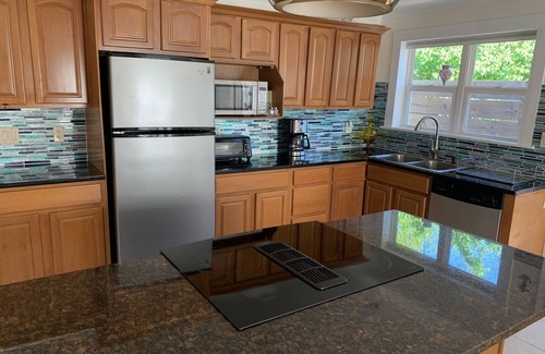 Wilmington Apartment | Welcome to "The Parsonage." Located in the historic downtown Wilmington.