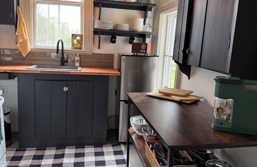 St. Martins House | Welcome to Victorian by the baynBuilt in 1830 the oldest home in the village