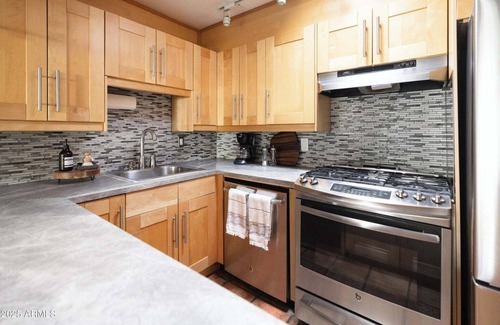 Entertainment District House | Welcome to your Charming Cowboy themed 2-bedroom townhome in Scottsdale, Arizona