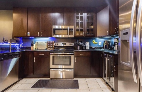 Southeast House | Welcome to Zen House, where you will find peace, calm, restoration and renewal.