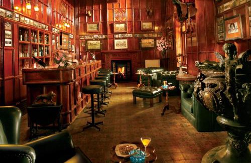 Kathadimattam Hotel | WelcomHeritage Fernhills Royal Palace