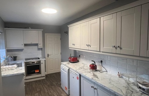 Clonakilty Cottage | Welcoming 3-bedroom cottage with WiFi in Cork