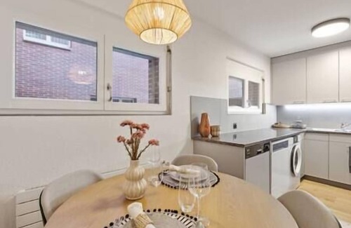 Tannenboden Apartment | Welcoming Comfort in Wetzikon's Core!