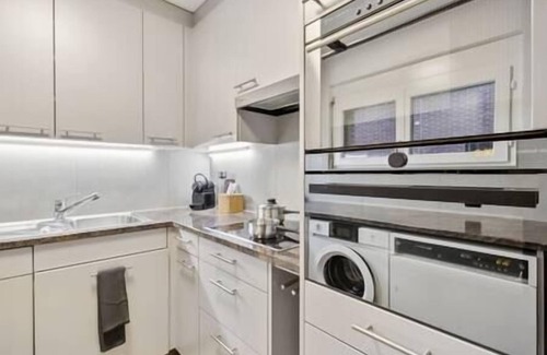 Tannenboden Apartment | Welcoming Comfort in Wetzikon's Core!