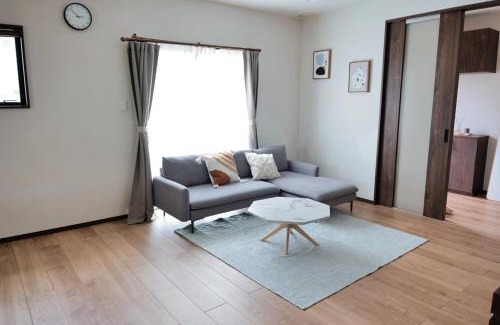 Taketomi-jima Taketomi-cho House | WELL/石垣島の市街地にあるオシャレな家