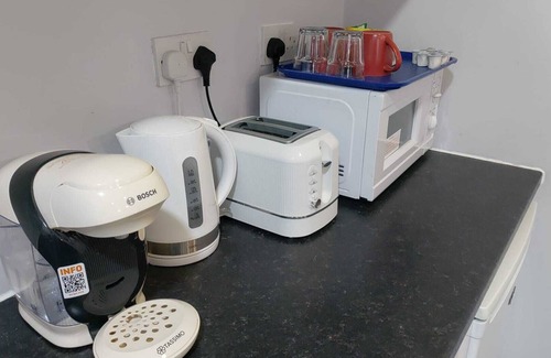 Valentines Hotel | Wellesley Hotel