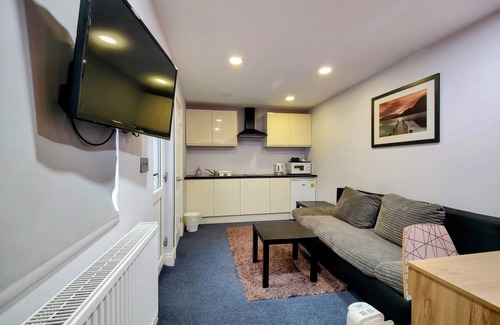 Valentines Hotel | Wellesley Hotel