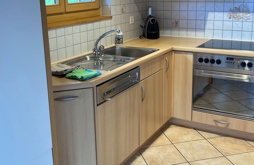 Wiler Ski Chalet | Wellness Chalet with Sauna and Jacuzzi