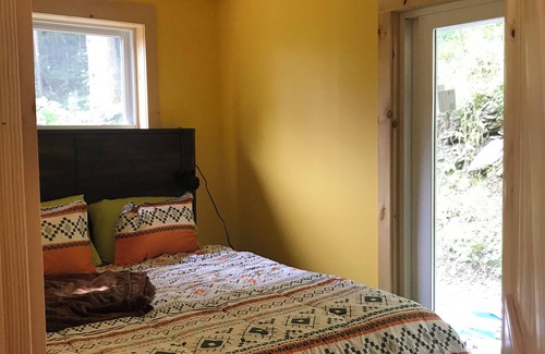 Fishs Eddy House | West branch Delaware river. Flyfishing retreat.