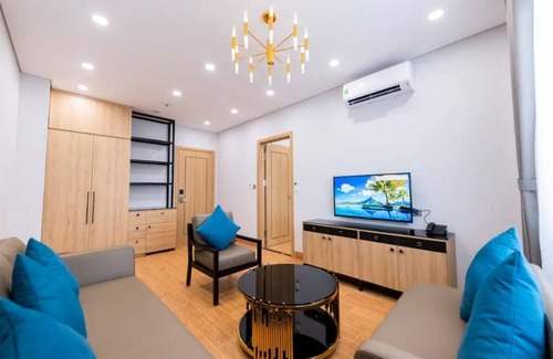 Duong To House | West coast Phu Quoc island 13BR Townhouse with Beach and swimming pools
