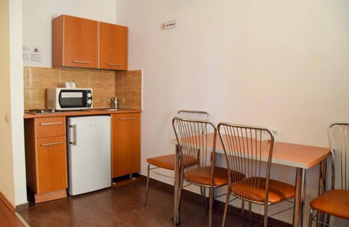 Militari Apartment | West Gate Studios