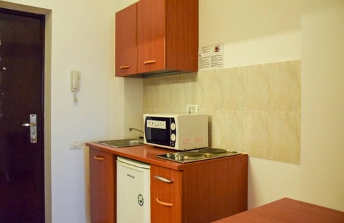 Militari Apartment | West Gate Studios