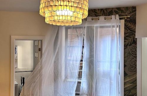 West Village Apartment | West Village Lush Green