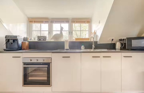 Oss Villa | Westwing Villa- 1/8 Persons - 103 m2 -2 Double Jacuzzis-private Sauna & Terrace