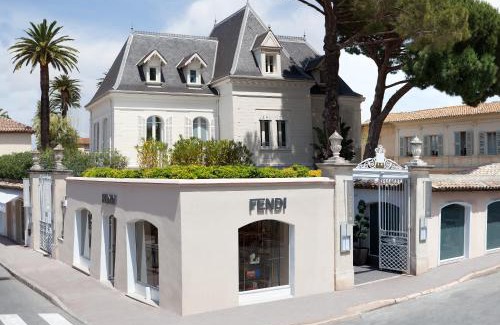 Saint-Tropez City Centre Hotel | White 1921