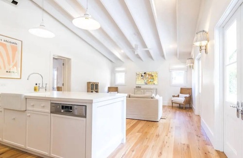 Berry Cottage | White House Cottage