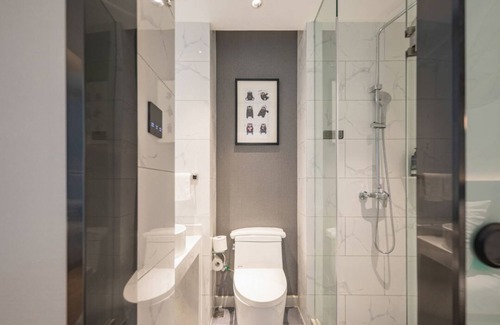 Pudong Hotel | White Magnolia Hotel Pudong AirportStore