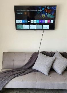 Koh Rong Apartment | White Villa