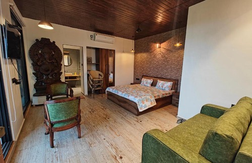 Pali Bed & Breakfast | WhiteMist by Shellters