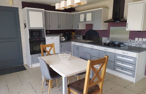 Pringy House | Whole house with panoramic view, in a quiet area