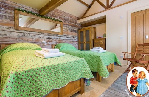 Bradford-on-Avon Bed & Breakfast | Widbrook Barns