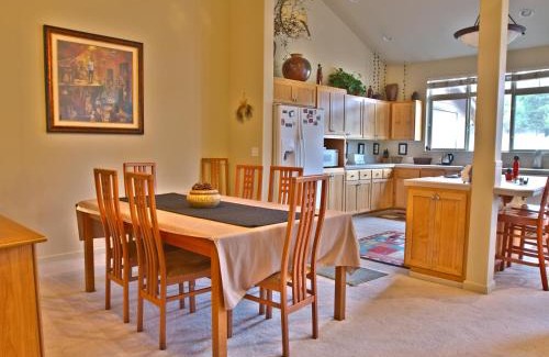 Bend Apartment | Widgi Creek #22 condo