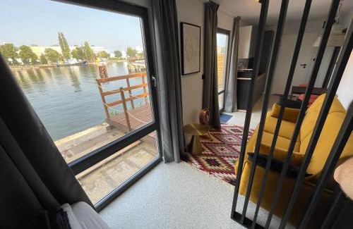 Mlyniska House | wiDOKI 1 the unique waterfront house